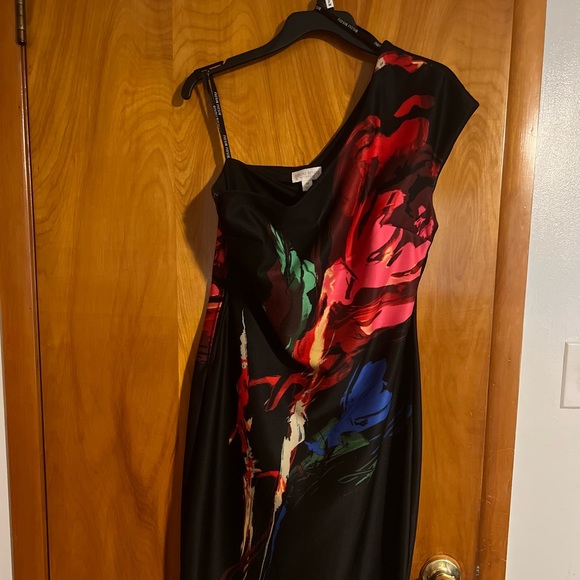 Beautiful Macy’s mid length dress - Picture 1 of 2
